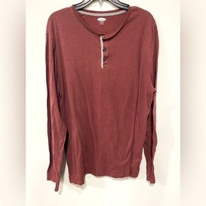 Men’s Old Navy long sleeve shirt, size XL